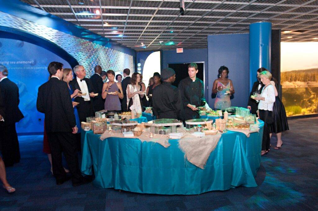 Aquarium cocktail reception